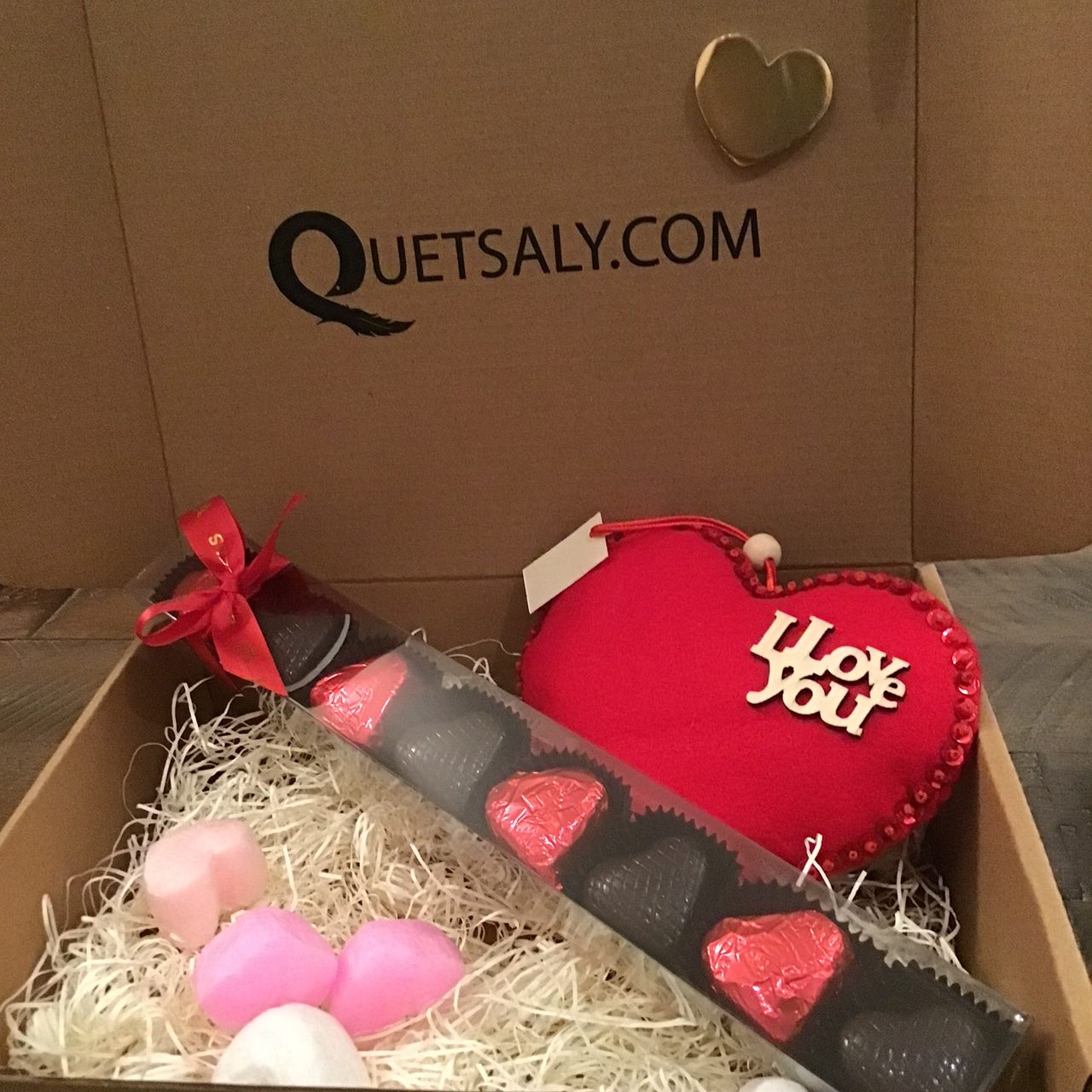 CORAZÓN ♥️ I Love You Y Chocolates