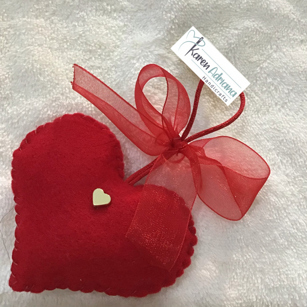 CORAZÓN ROJO CON DORADO